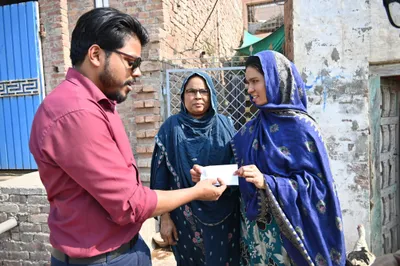 Community support during crisis response